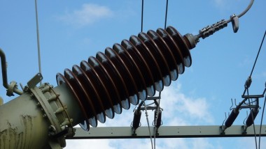 Energieversorger RWE will Millionen sparen: Intelligenz statt Stromnetze